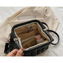 fffffffffbfff6bffffffe1ff007e00fe003e807e00ac403c421c0c7c40fd00f