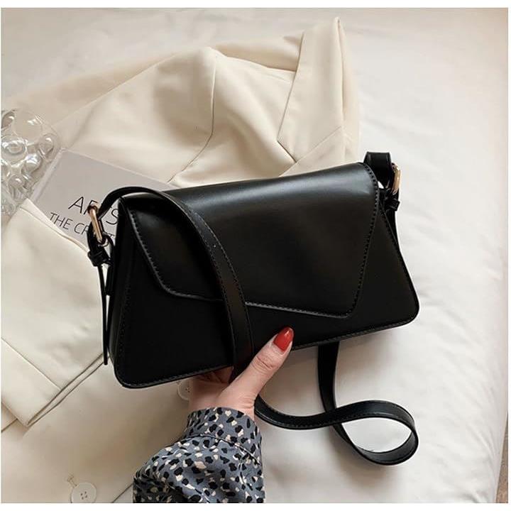 fffffffffdfffcfffc7fbf27f007e007e007f003f007e00ff01fa01fc067e27f80242b1fb21e162480001c2291170b24