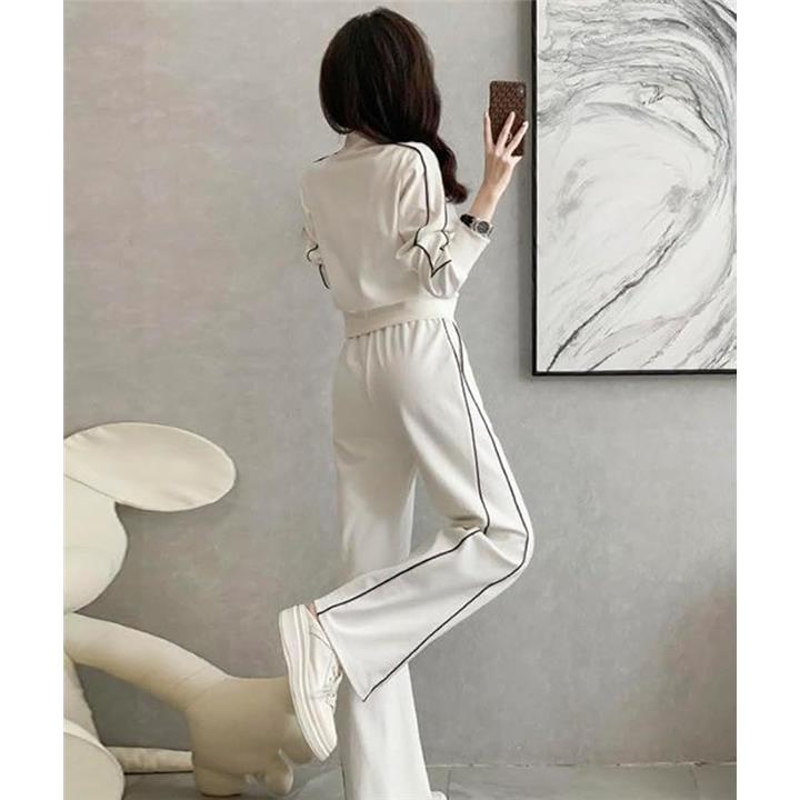 ffe97e6e7e26feaf704f00af00ef00ef007ff07ff12fc1ef83e063808380c3801f1e1e24141e1a24201f202224151a24